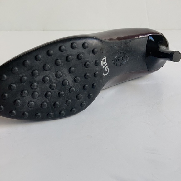 Tod’s mocha patent leather pump kitten heel studded heel rubber pebble outsole - Picture 12 of 16